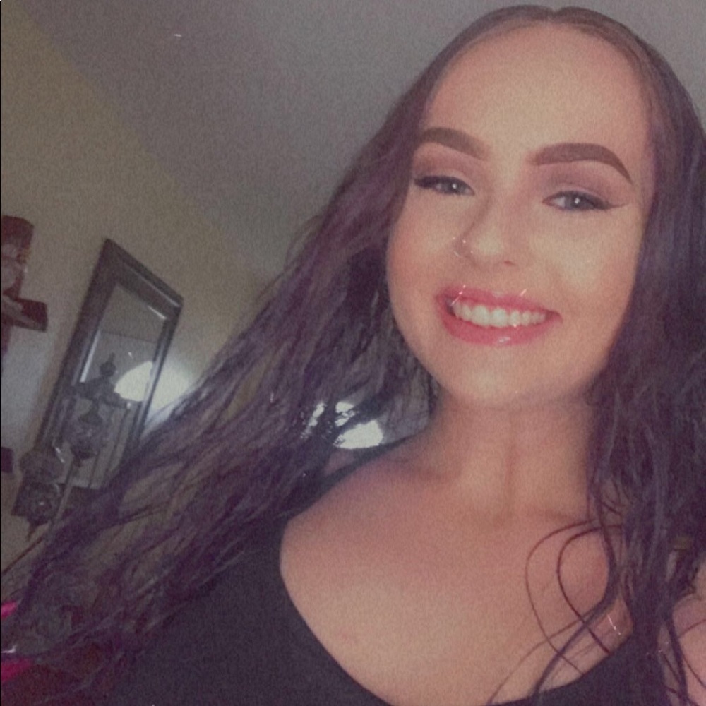 Meet your Posher, Megan